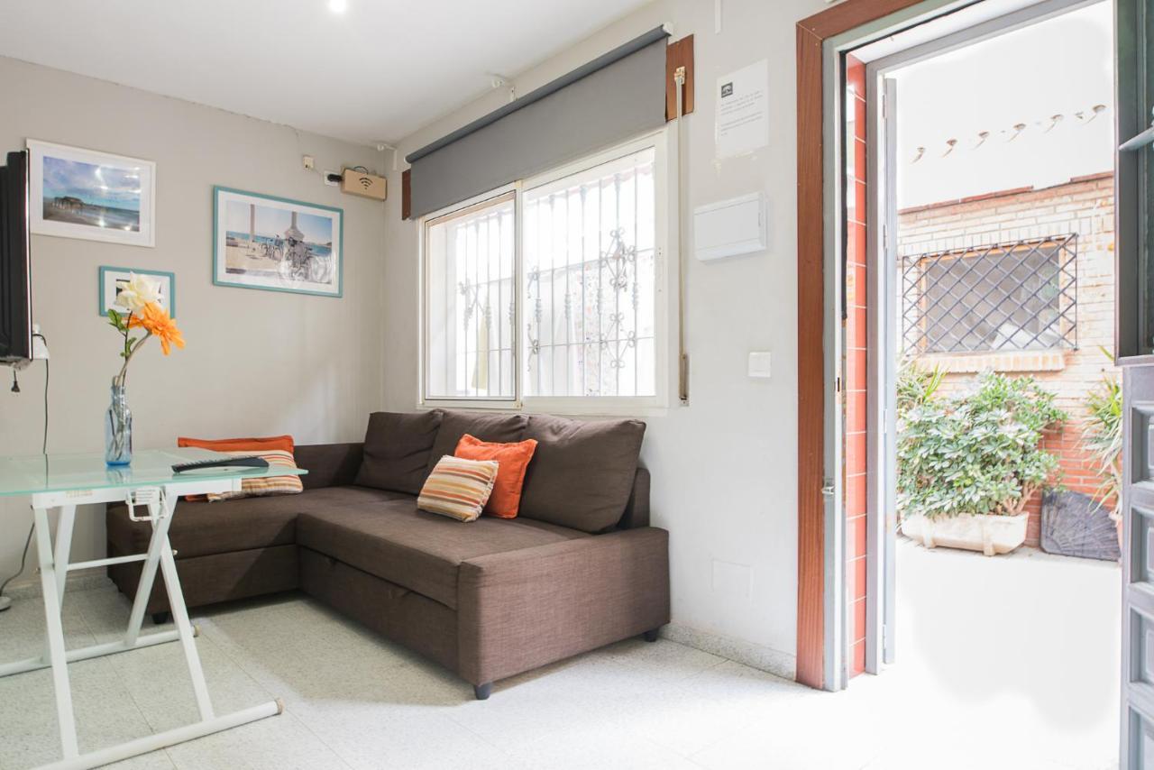 Malagaonbeach 1 - Two Bedrooms - Up To 3 People - 10 Meters Beach ภายนอก รูปภาพ